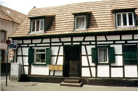 a02.jpg
