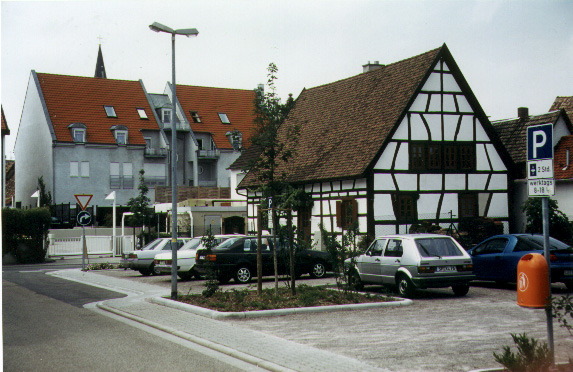 a04.jpg