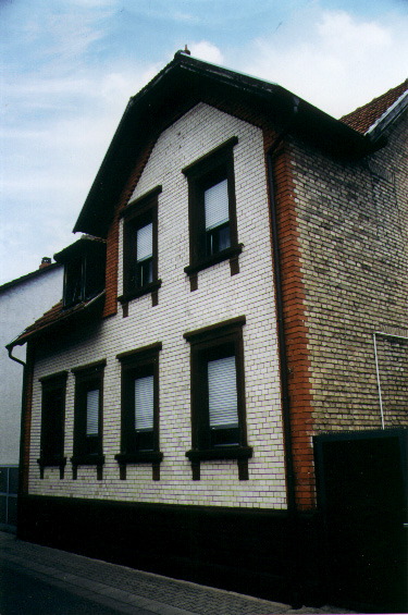 a08.jpg